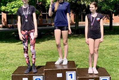 Atletické závody - dívky,  sportovní centrum Olymp ve Stromovce 2025